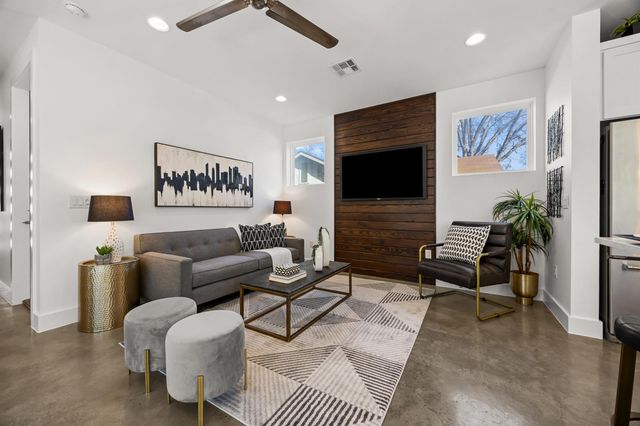 2605 Hidalgo ST 1, Austin, TX 78702