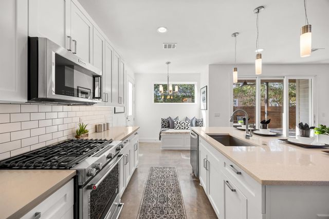 2605 Hidalgo ST 1, Austin, TX 78702