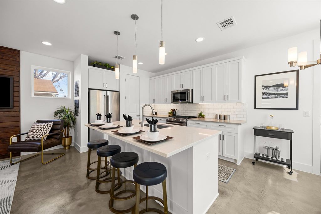 2605 Hidalgo ST 1, Austin, TX 78702