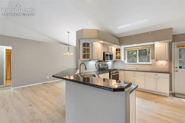 671 Misty Pines Circle, Woodland Park, CO 80863