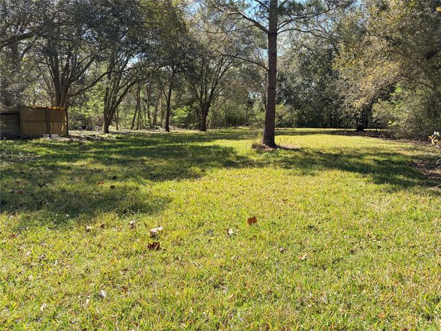 13502 30th Street, Santa Fe, TX 77510