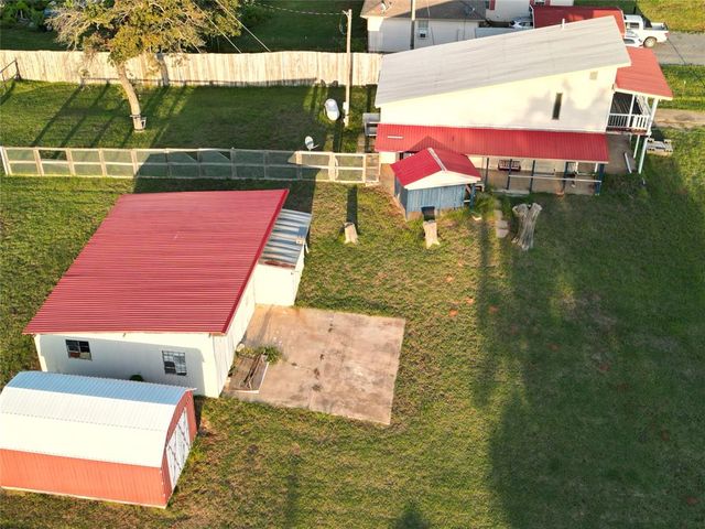 612 Easy Street, Fort Cobb, OK 73038