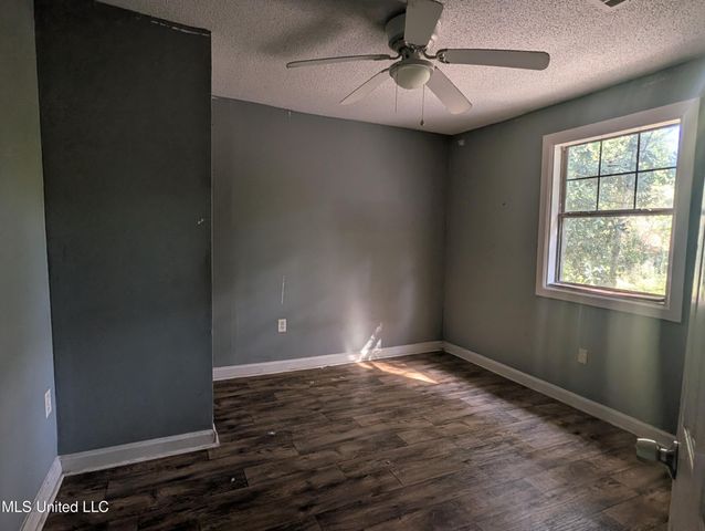 1816 43rd Avenue, Gulfport, MS 39501