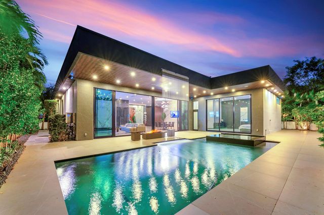 2401 NE 13th Street, Fort Lauderdale, FL 33304