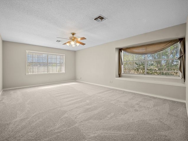 126 Boardwalk Dr, Center Point, TX 78010