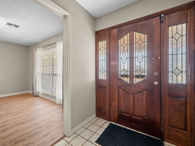 126 Boardwalk Dr, Center Point, TX 78010