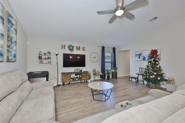 252 CASCARA LANE, Auburndale, FL 33823