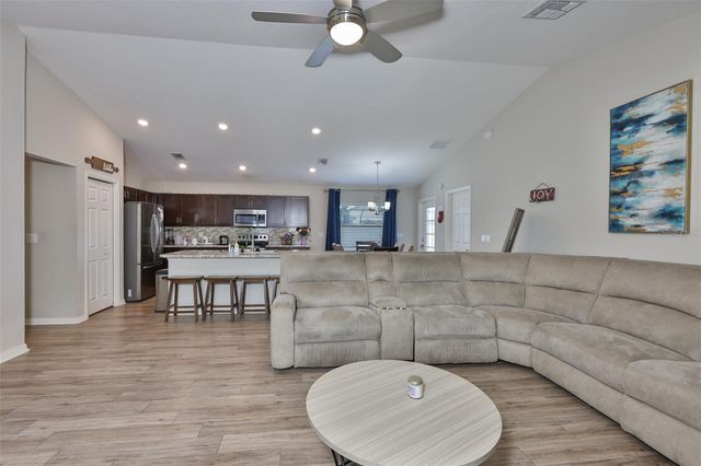 252 CASCARA LANE, Auburndale, FL 33823