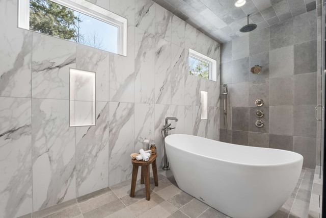 1114 Tyne Blvd, Nashville, TN 37220
