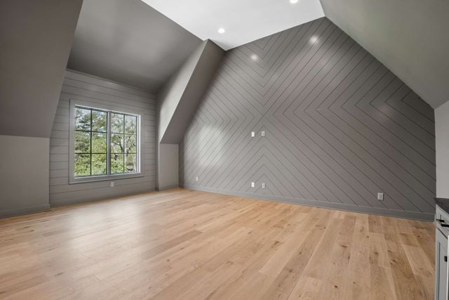 1114 Tyne Blvd, Nashville, TN 37220