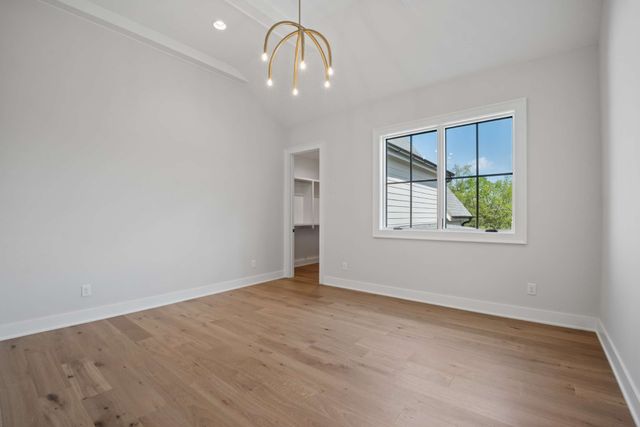 1114 Tyne Blvd, Nashville, TN 37220