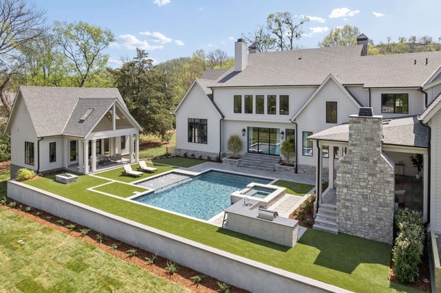 1114 Tyne Blvd, Nashville, TN 37220