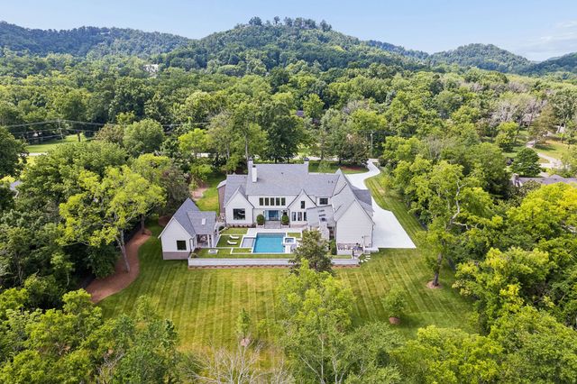 1114 Tyne Blvd, Nashville, TN 37220