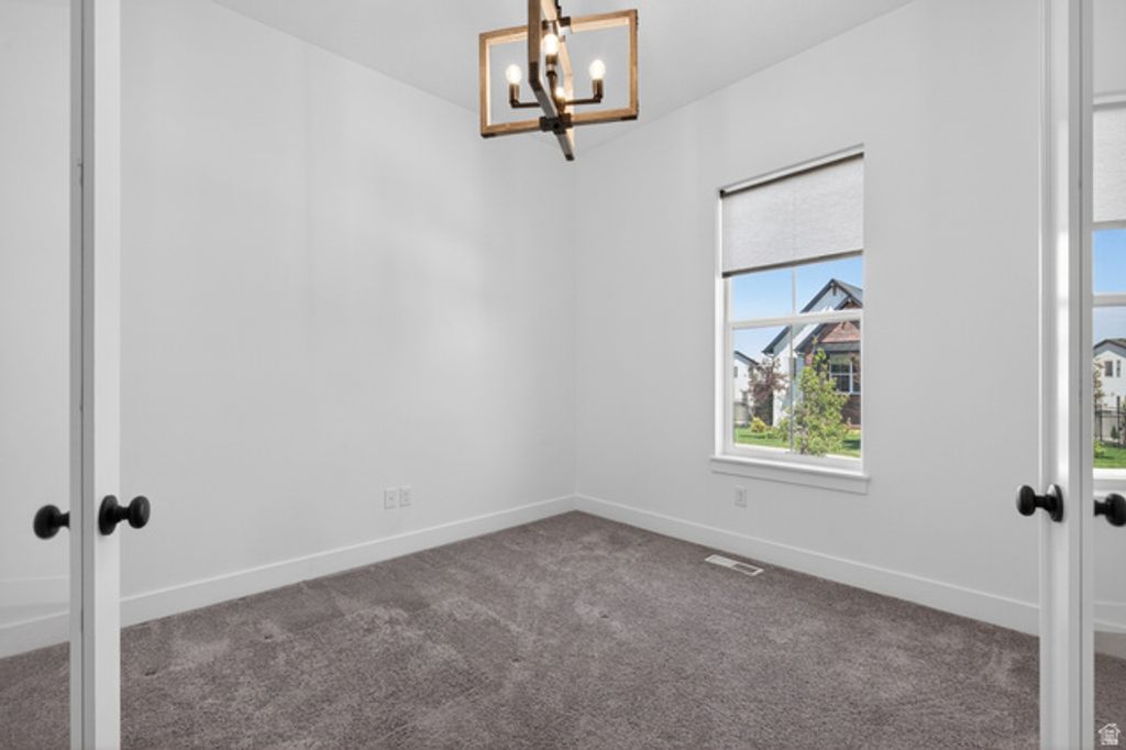 Image 25 of property listing at 4821 W JUNIPER BEND CIR, Herriman, UT 84096