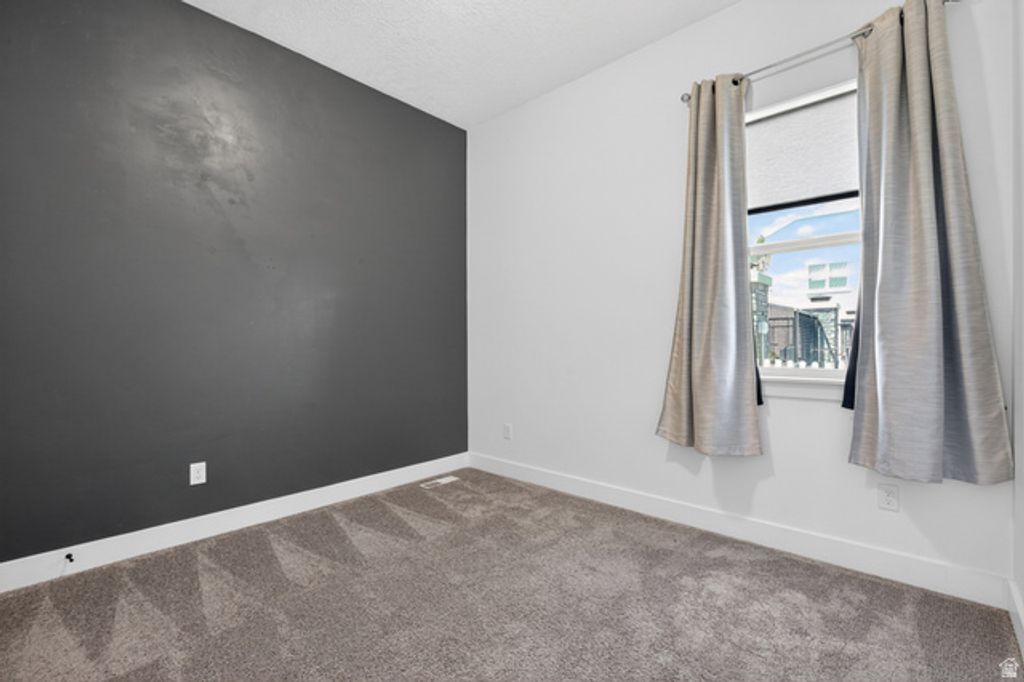 Image 26 of property listing at 4821 W JUNIPER BEND CIR, Herriman, UT 84096
