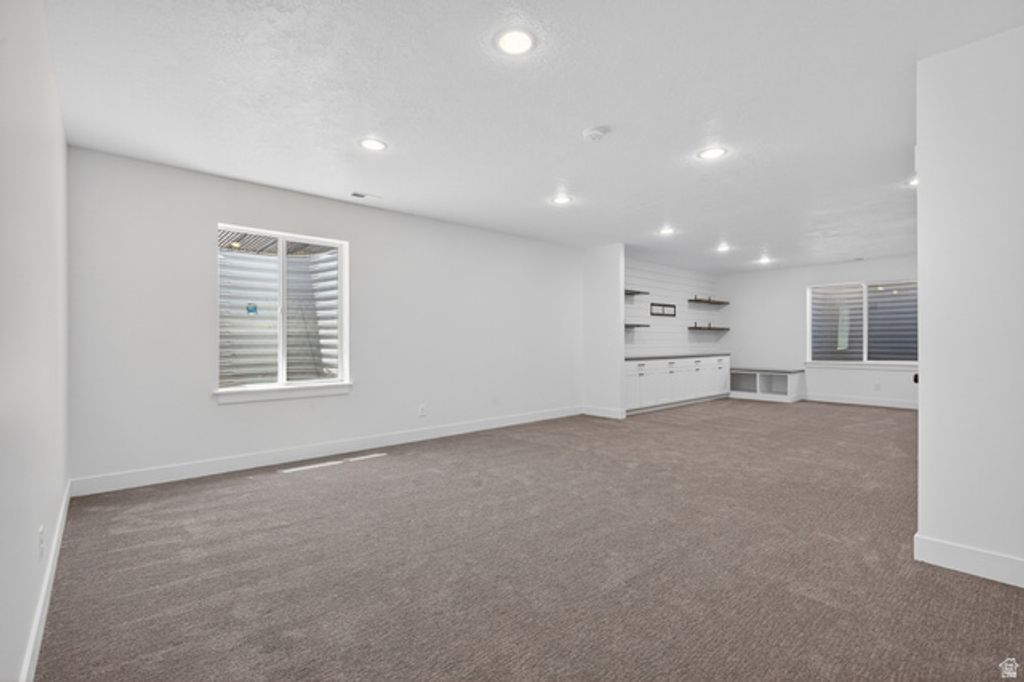 Image 32 of property listing at 4821 W JUNIPER BEND CIR, Herriman, UT 84096