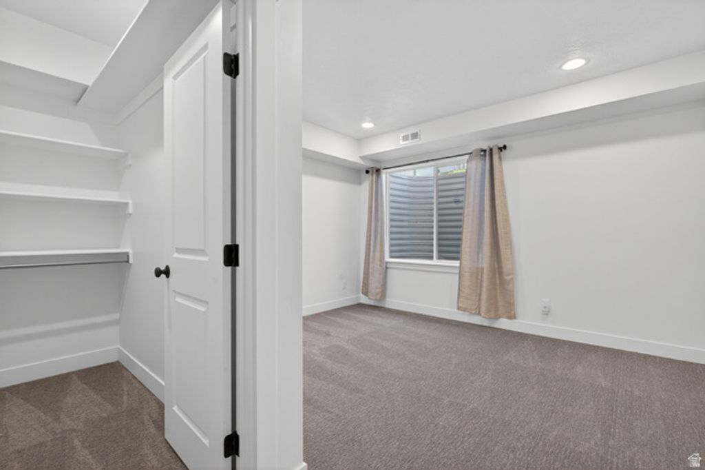Image 35 of property listing at 4821 W JUNIPER BEND CIR, Herriman, UT 84096