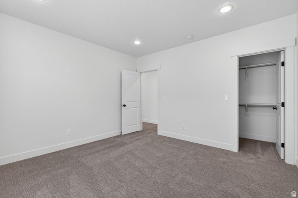 Image 38 of property listing at 4821 W JUNIPER BEND CIR, Herriman, UT 84096