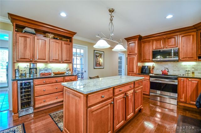 1223 Green Timber Trail, Washington Twp, OH 45458