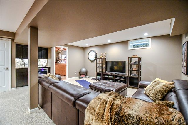 1223 Green Timber Trail, Washington Twp, OH 45458