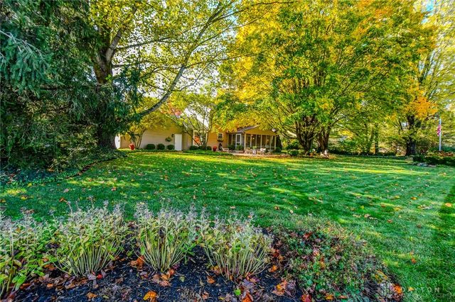 1223 Green Timber Trail, Washington Twp, OH 45458