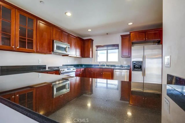 1522 Amherst Avenue 402, Los Angeles, CA 90025