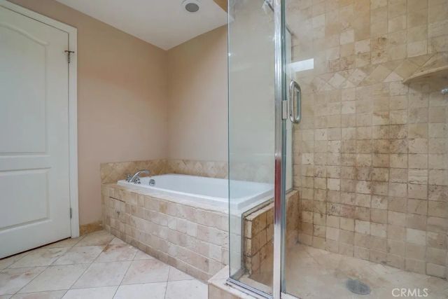 1522 Amherst Avenue 402, Los Angeles, CA 90025