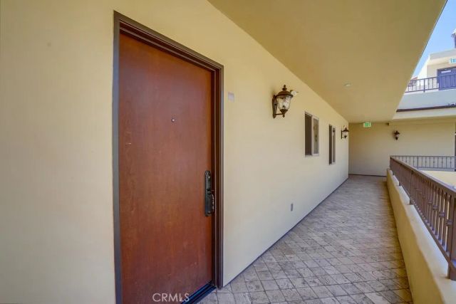 1522 Amherst Avenue 402, Los Angeles, CA 90025