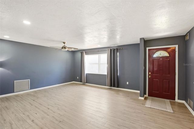 29739 68TH STREET N, Clearwater, FL 33761