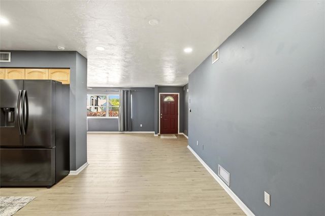 29739 68TH STREET N, Clearwater, FL 33761