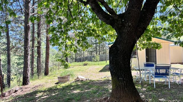 8719 Cave City Rd, Mountain Ranch, CA 95246