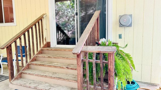 8719 Cave City Rd, Mountain Ranch, CA 95246