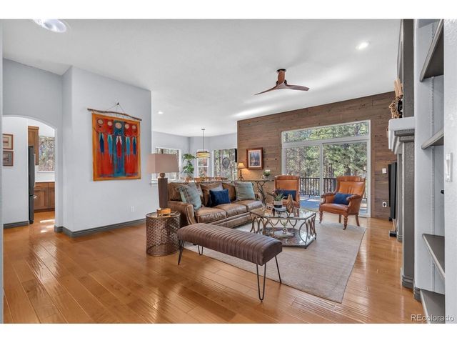 4988 Delaware Dr, Larkspur, CO 80118