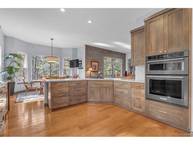 4988 Delaware Dr, Larkspur, CO 80118