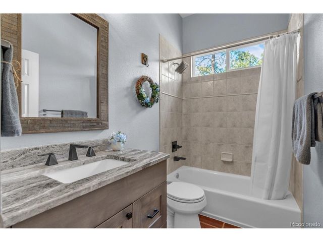 4988 Delaware Dr, Larkspur, CO 80118