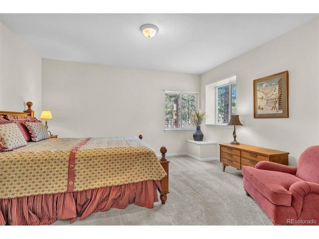 4988 Delaware Dr, Larkspur, CO 80118