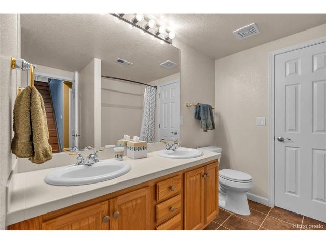 4988 Delaware Dr, Larkspur, CO 80118