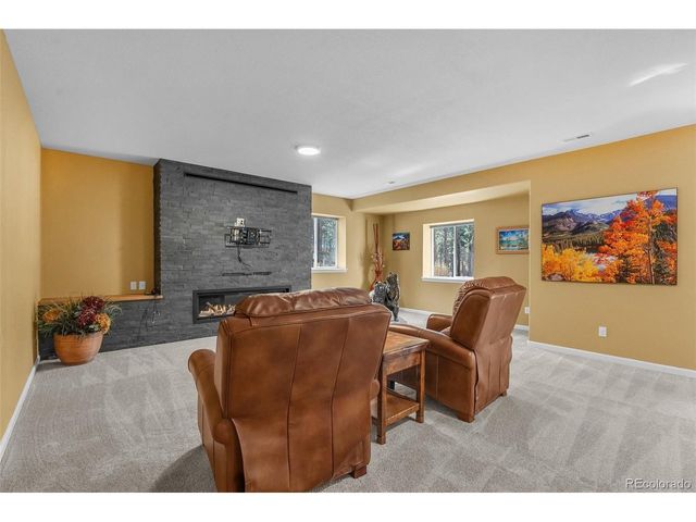 4988 Delaware Dr, Larkspur, CO 80118