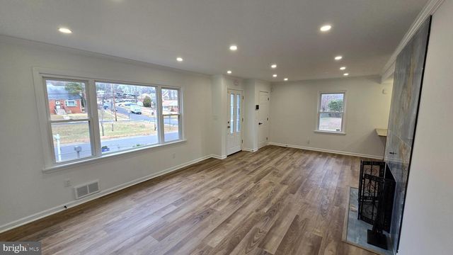 6719 KIPLING, District Heights, MD 20747