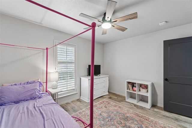 501 Sparrow Hawk, Edmond, OK 73003
