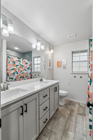 501 Sparrow Hawk, Edmond, OK 73003