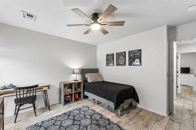 501 Sparrow Hawk, Edmond, OK 73003
