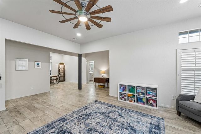 501 Sparrow Hawk, Edmond, OK 73003