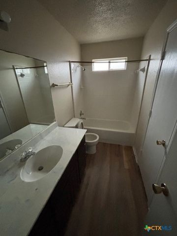 4203 Stallion Drive, Killeen, TX 76549