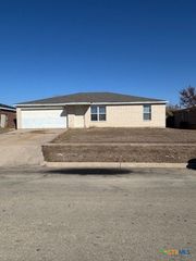 4203 Stallion Drive, Killeen, TX 76549