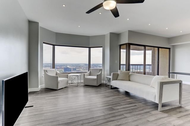 2001 Holcombe Boulevard 3403, Houston, TX 77030