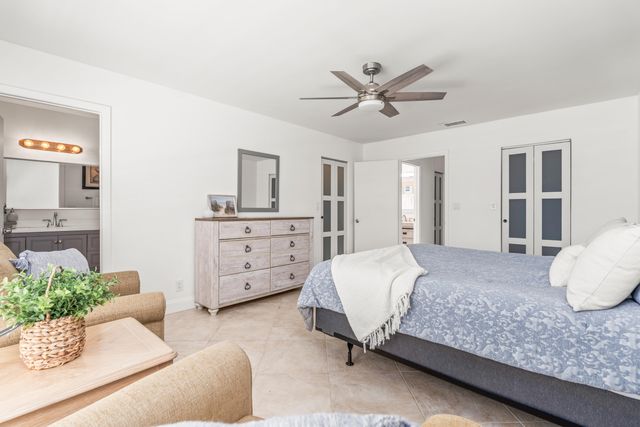 454 Prairie Rose Lane, Boca Raton, FL 33487