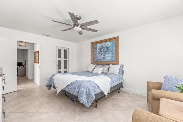 454 Prairie Rose Lane, Boca Raton, FL 33487