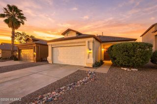 7656 S Trumpet Vine Avenue, Tucson, AZ 85747