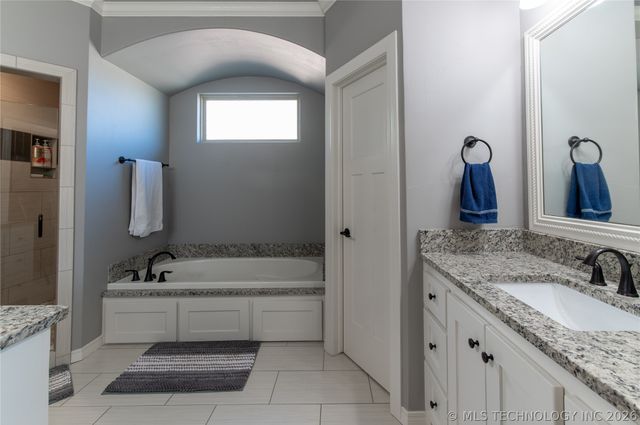 12505 S 71st East Avenue, Bixby, OK 74008